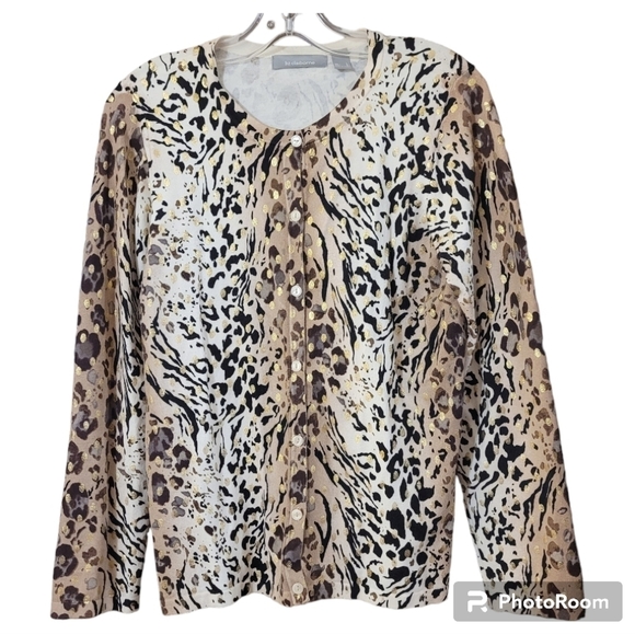 ♥️Liz Claiborne animal print metallic detail crewneck button front cardigan - Picture 8 of 8